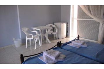 Grecia Privát Ancient Asini, Esterno
